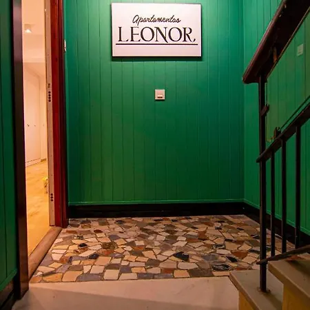 Leonor * Málaga