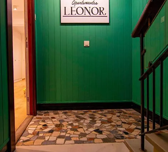 Leonor * Málaga